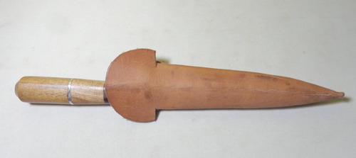 Cuchillo Artesanal Ranurado Con Funda De Cuero En Rosario (Usado)