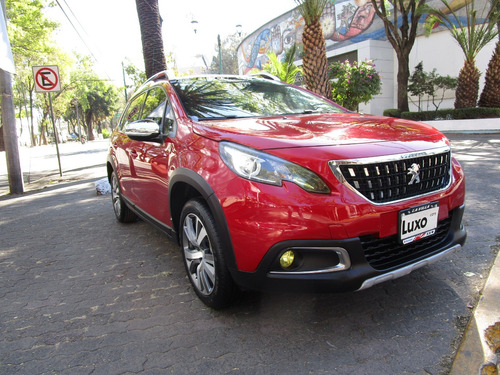 Peugeot 2008 5p Allure Pack 1.2t Tm5 A/ac.,ra17  