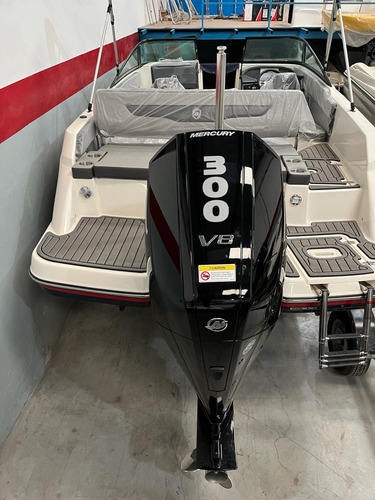 Discovery 230 Con 300 Mercury V8 4 Hs De Uso Igual A Okm