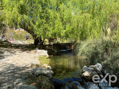 Parcela En Venta Con Rio, 4 Cabañas! Alcohuaz Valle Elqui