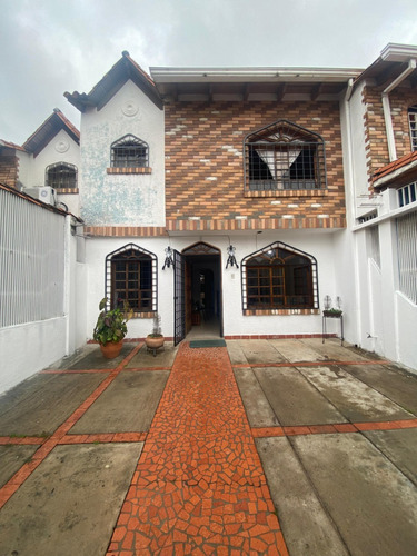 Casa En Venta. La Popita. Pueblo Nuevo. San Cristóbal. /so