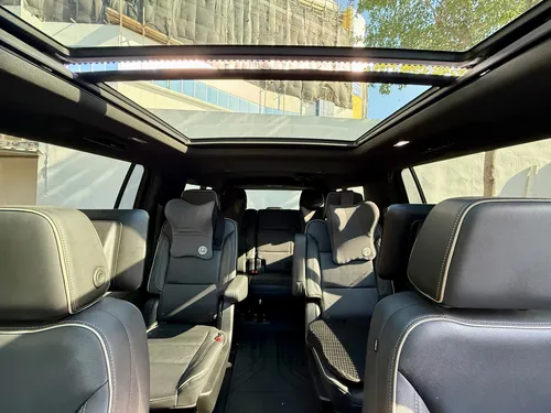 Chevrolet Suburban Premier 2023