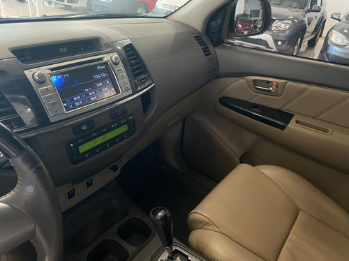 Toyota Sw4 2013 2.7 Srv Cuero Vvti 4x2 4at 5 Asientos