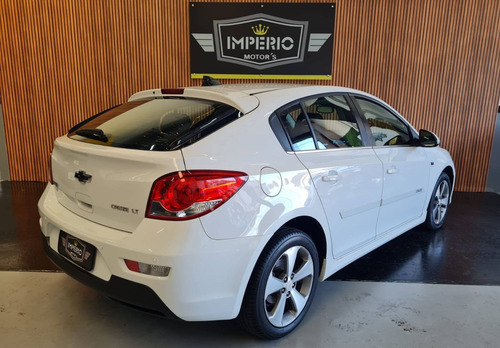 Imagem 4 de 13 de Chevrolet Cruze 1.8 Lt Sport6 16v Flex 4p Automático