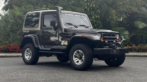 Troller T-4 4x4 3.0 TB Int. Cap. Rígida Diesel