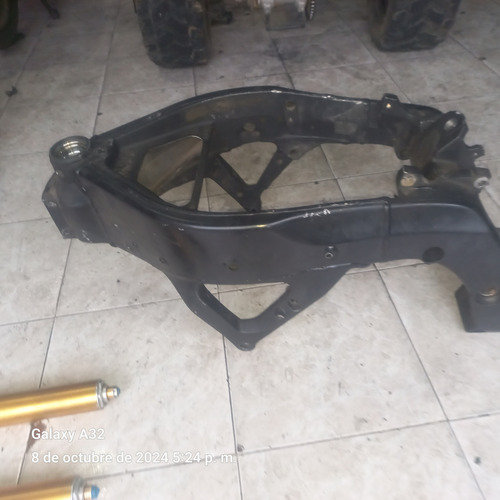 Chasis Cuadro Para Yamaha R6r 06 -07 (Usado)