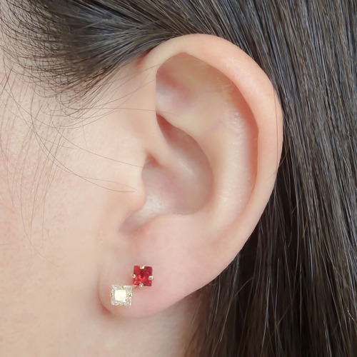 Amor Eterno - Broqueles Tu Y Yo Cuadrado / Aretes Oro 10k