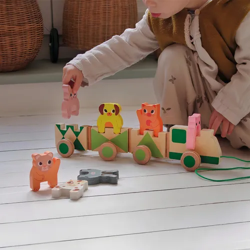 Tren Arrastre Madera Con Animales De Granja Djeco +18 Meses