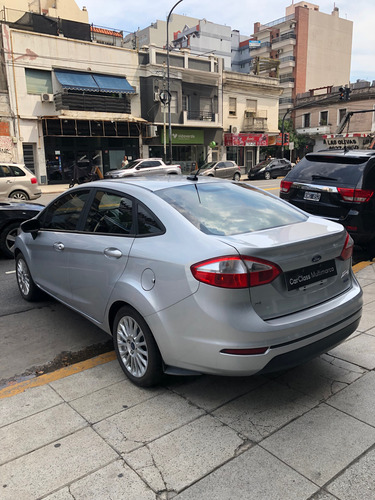 Ford Fiesta Kinetic 1.6 Sedan Se Plus 120cv