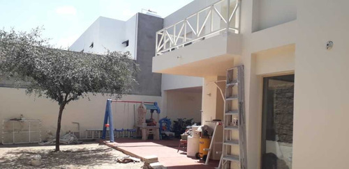 Imagen 4 de 8 de Casa En Venta En Los Viñedos