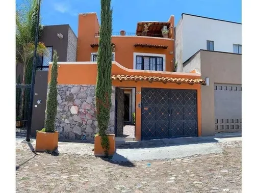 casa guadalupe en venta, fracc. san javier en san miguel de