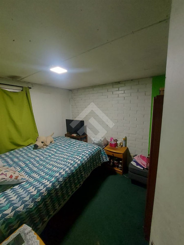 Departamento En Venta De 3 Dorm. En Maipú