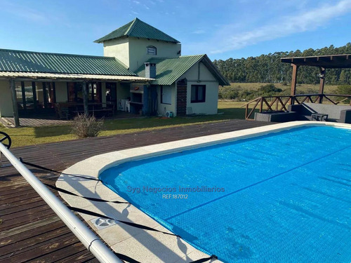 Hermosa Chacra, Cerca A Sierras De Las Animas, Con Piscina.