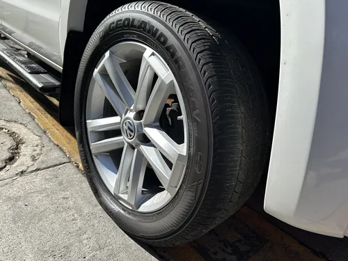 Volkswagen Amarok 2.0 Highline 4motion At