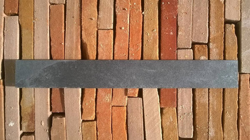 Imagen 4 de 6 de Piedra Ardosia Pizarra Negra 5 X 40 Cm Piso Y Pared Revestim