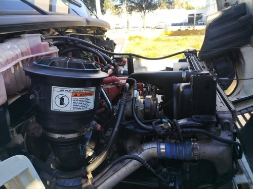 Freightliner 2017 Torton Plataforma 25 Pies Motor Cummins