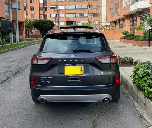 Ford Escape 2.0 Titanium Awd At