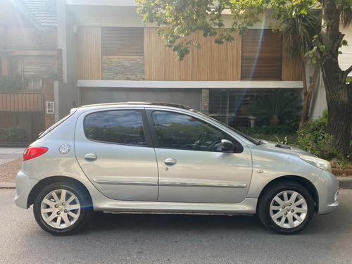 Peugeot 207 Compact