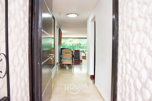 Imagen 2 de 29 de Casa En Los Molinos Del Norte. 6 Habitaciones, 285 M²