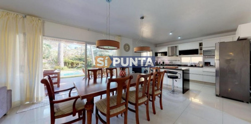 Imagen 2 de 17 de Casa De 3 Dormitorios En Mansa Punta Del Este