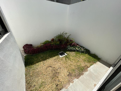 Modelo Zaira, Casa En Venta En Carena Residencial