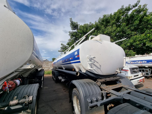 Imagem 9 de 13 de Carreta Bitrem Tanque Randon 47.000 L - Ano 2009