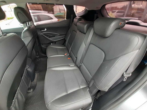 Imagen 12 de 20 de Hyundai Santa Fe 2.2 Crdi 7 As Pre At 2018 4wd