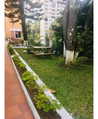 Gran Casa Para Venta En Poblado Campestre