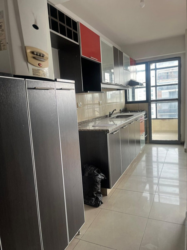 Dueño Alquila. Semipiso Nueva Córdoba. Dos Dormitorio