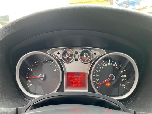Ford Focus Sedan 1.6 Gl Flex!!! Super Oferta!!!