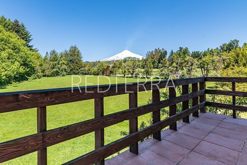 Imagen 16 de 30 de Hermosa Casa Con Vista Al Lago Y Al Volcán
