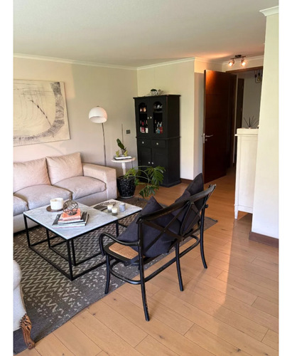 Departamento En Barnechea/ Primer Piso Con Jardin
