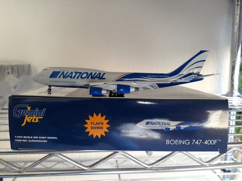 Avion Boeing 747-400bcf De National Flaps Down Escala 1:400 