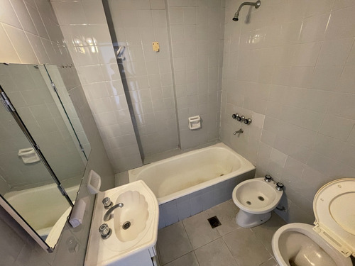Imagen 14 de 14 de Departamento Dos Ambientes Con Balcón En Piso Alto Saavedra En Venta