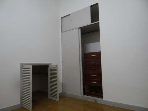 Departamento 2 Amb En Planta Baja Al Frente .villa Crespo