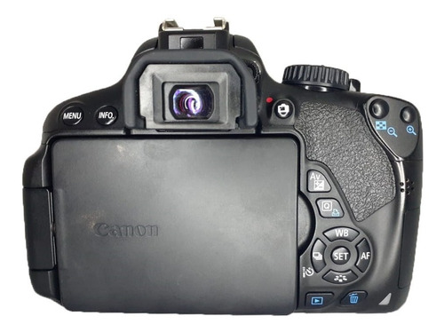 Câmera Canon T4i Somente Corpo + Carregador + Alça Seminova