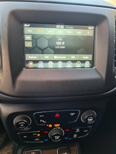 Jeep Compass 4x2 / Mt6 / Año 2020