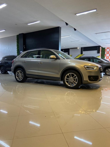 Imagem 2 de 15 de Q3 2.0 Tfsi Ambiente Quattro 4p Gasolina Tronic