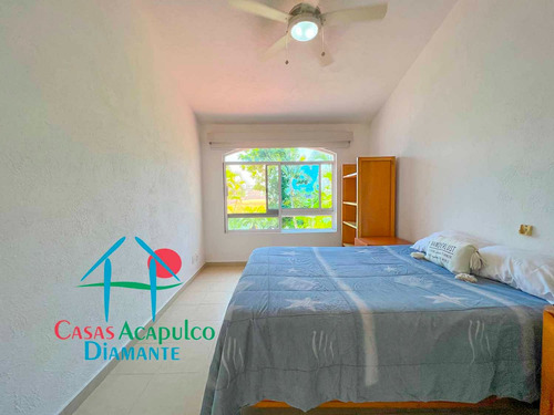 Cad Villas Playa Diamante 81. Terraza Con Jardín Y Acceso Directo A La Alberca Del Condominio