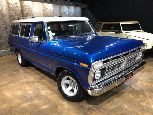 Imagen 3 de 15 de Ford Minibus 1976