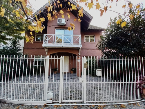 Imagen 2 de 28 de Antonini Modet - Casa En Venta En Boulogne - San Isidro