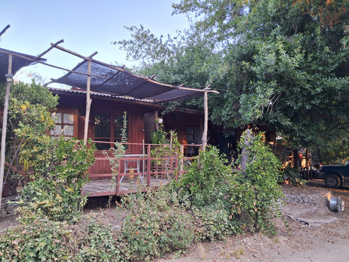 Cabaña En Parcela, Amplios Jardines