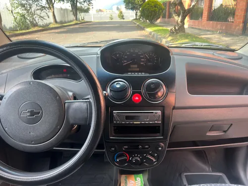 Chevrolet Spark 1.0 Lt M200