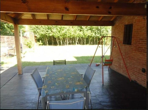Imagen 1 de 8 de Chalet En Venta En Mar De Ajo