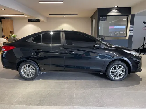Toyota Yaris 1.5 Xs Sedan