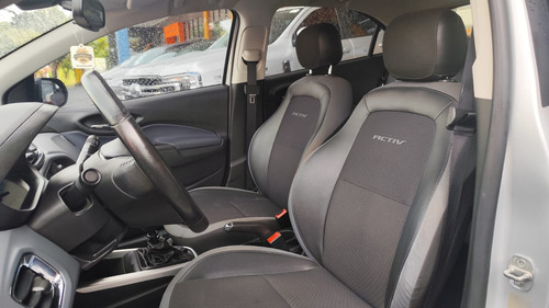 Chevrolet Onix 1.4 MPFI ACTIV 8V FLEX 4P MANUAL