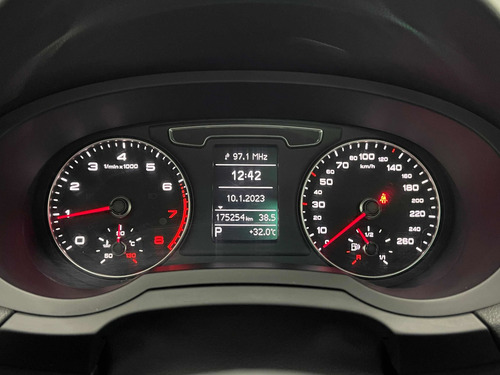 Imagen 14 de 23 de Audi Q3 1.4tfsi 150hp Stronic Todos Los Service En Audi 2016
