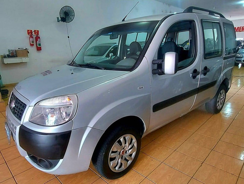 Imagem 1 de 10 de Fiat Doblò 1.4 Mpi Elx 8v Flex 4p Manual