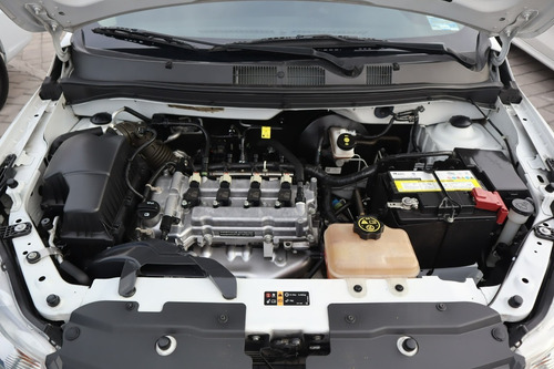 Imagen 14 de 15 de Chevrolet Aveo Lt Manual 2020
