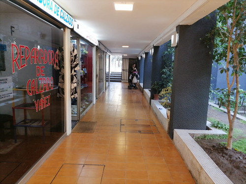 Local Comercial 61 Mt2 Plaza Ñunoa
